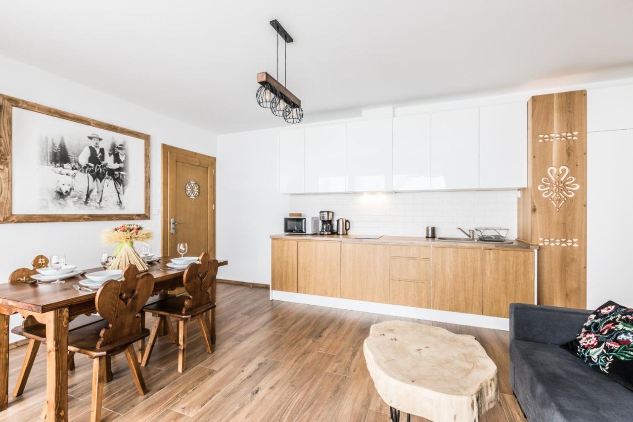 Aparthost Apartamenty Butorowy & Spa كوشتيليسكا المظهر الخارجي الصورة